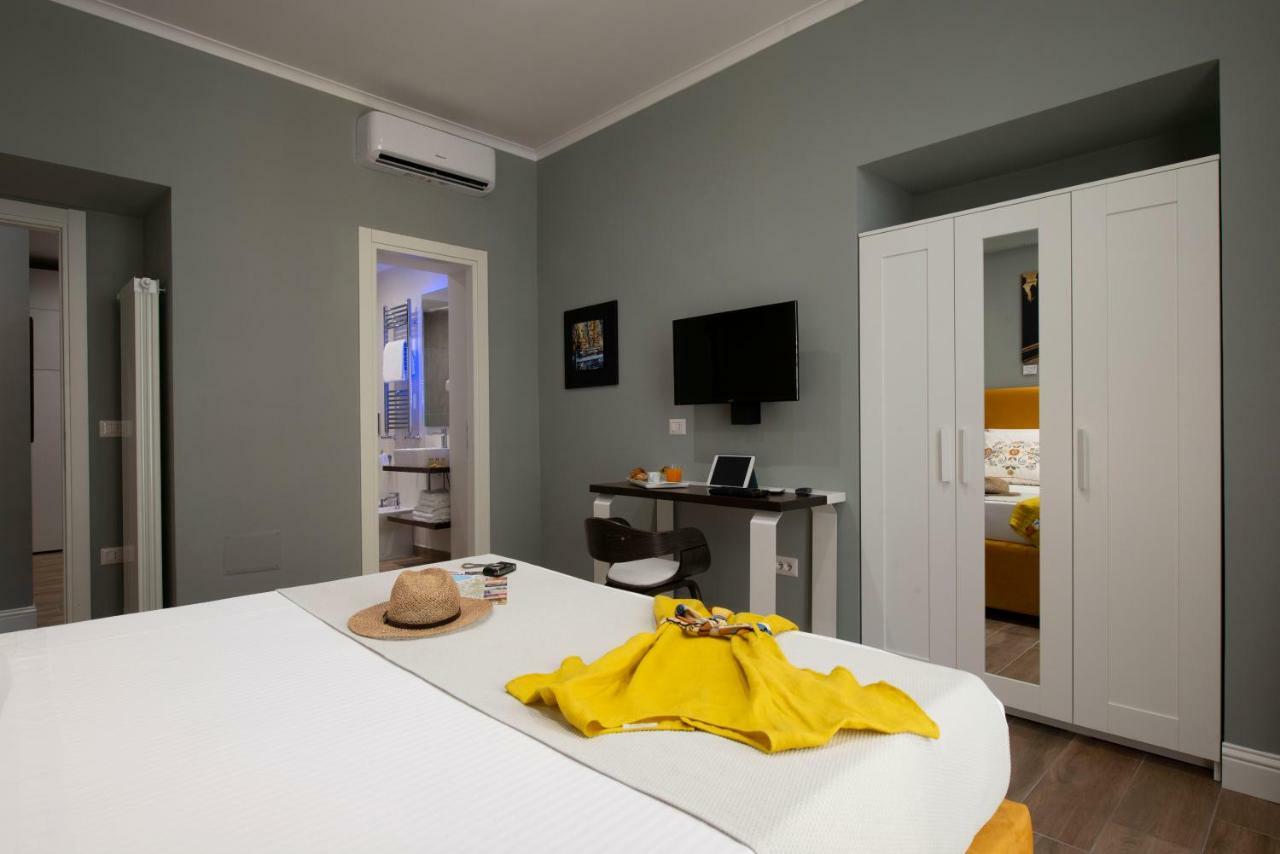 Double Room,819712058:JPEG