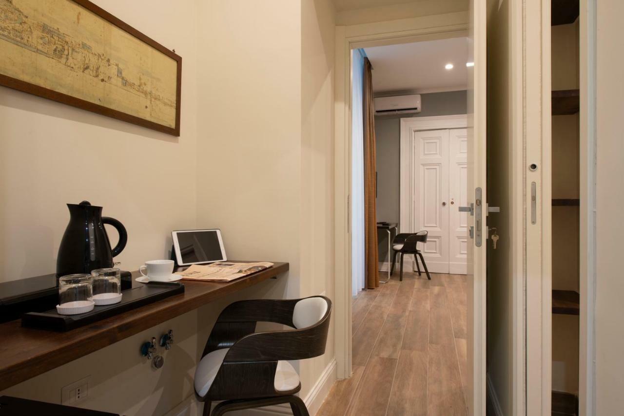 Suite,1163372913:JPEG